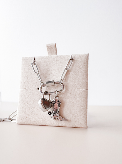 Lyra Charm Holder